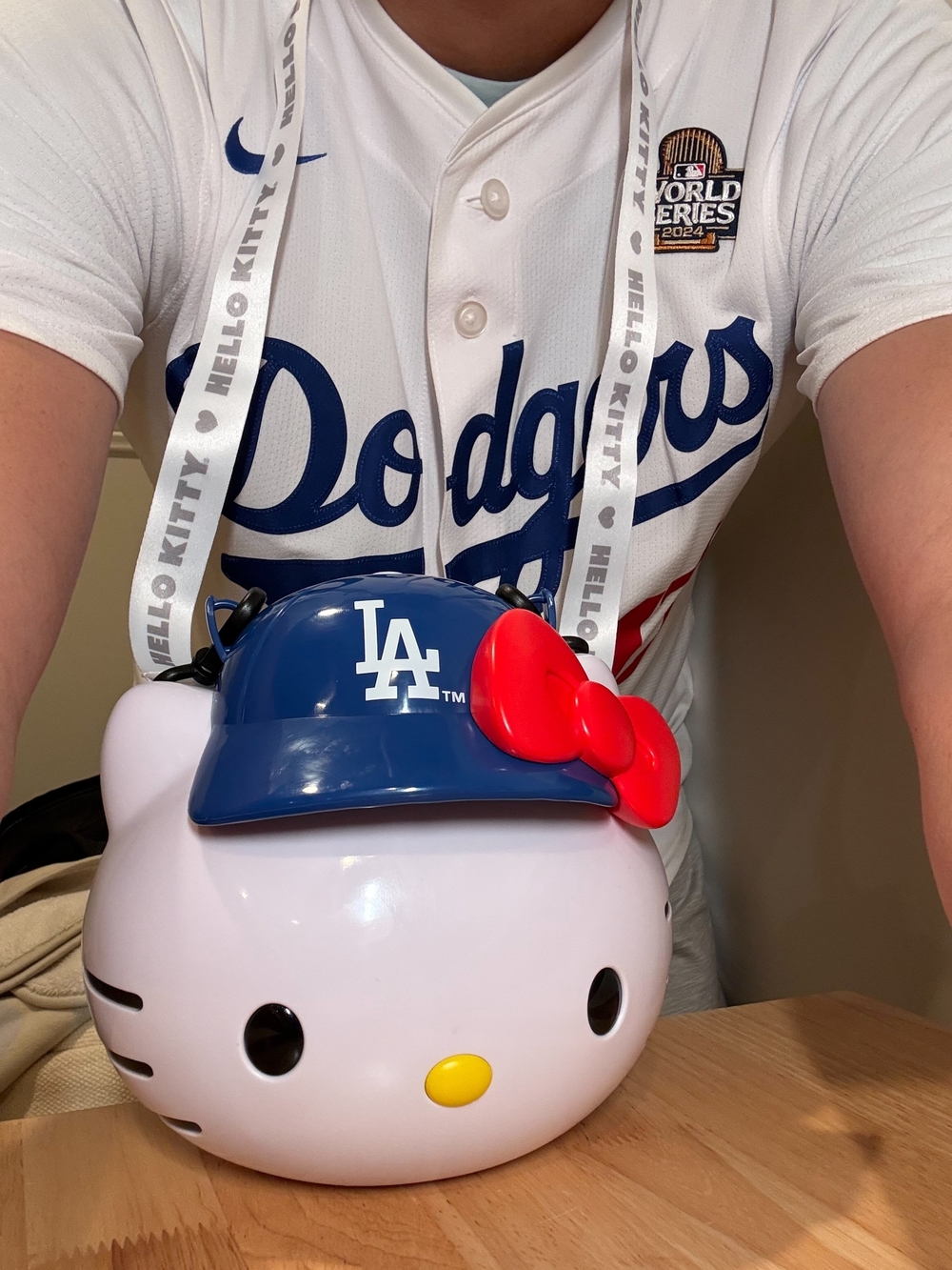 Los Angeles Dodgers x Hello Kitty Pop Corn Bucket